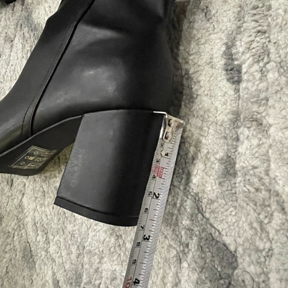 Call it Spring black ankle boots
Size: US 6.5 / EUR 37 - Picture 8 of 8